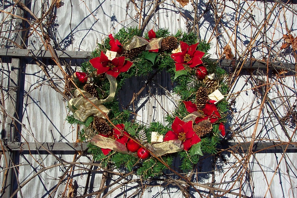 Ladies' Christmas Wreath Making Event